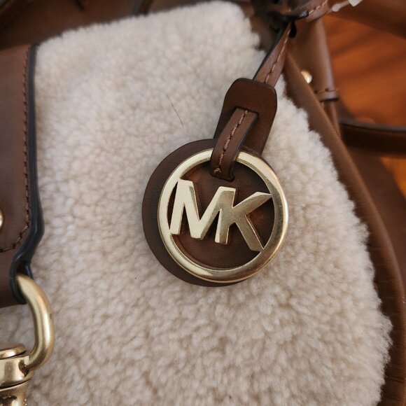 Purse - Picture 3 of 11